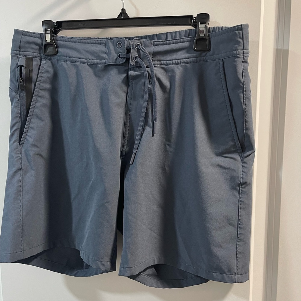 Ten Thousand Men’s Shorts Good Condition Size Small